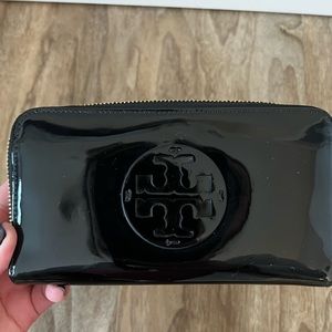 Tory Burch Patent Leather Wallet